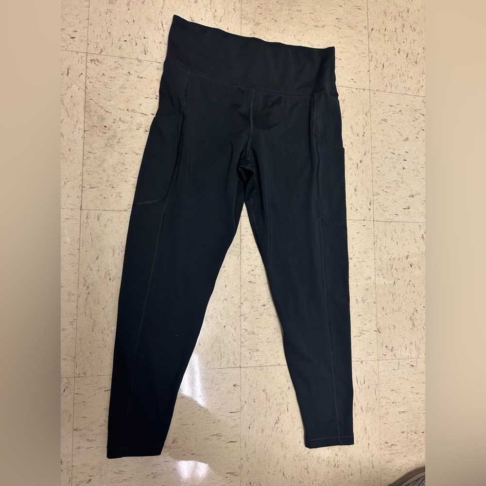 American Eagle-The Everything Pocket Leggings Size Large Black